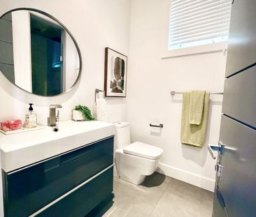 For Lease - 1139 Glengrove Avenue, Toronto, Ontario - Photo 3