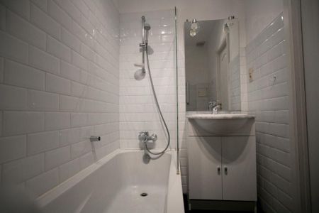 Möbliertes Studio in Brüssel Schuman, EU District - Photo 3