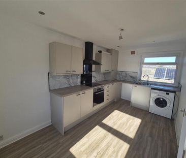 2 bedroom house to rent - Photo 2