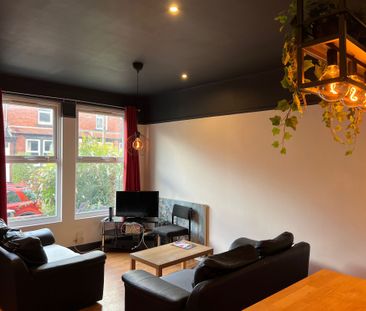 4 Bed - 10 Mayville Place, Hyde Park, Leeds - LS6 1NE - Student - Photo 4