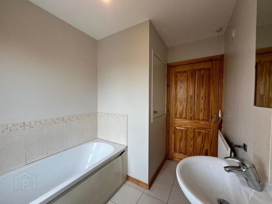 17 Townhill Court, Portglenone, Antrim, BT44 8BA - Photo 1