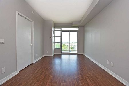 1 Bedroom+den condo apartment for rent in Rexdale, Etob - Photo 3