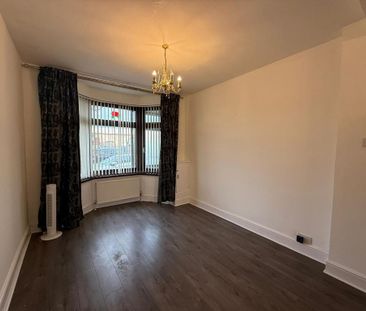 3 bedroom semi-detached house to rent - Photo 2