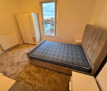 Room in a Shared House, Abbeyfield Road, S4 - Photo 6
