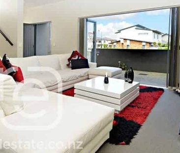 Three-Bedroom Home in the Heart of Flat Bush - Photo 3