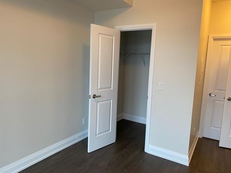 For Lease - 65 Speers Road Unit# 1204, Oakville, Ontario - Photo 2