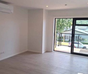 Brand new Townhouse in Central Upper Hutt - Photo 1