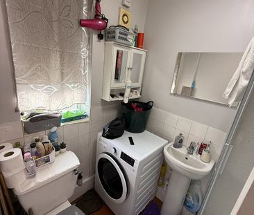 Studio Flat, Linden House, NW10 - Photo 6