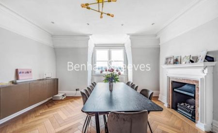 4 Bedroom flat to rent in Arkwright Mansions, Hampstead, NW3 - Photo 2