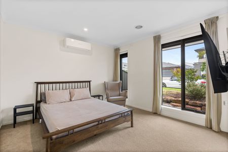 Amazing Family Home - Photo 5