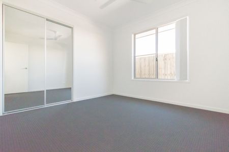 3 BEDROOM HOME - Photo 2