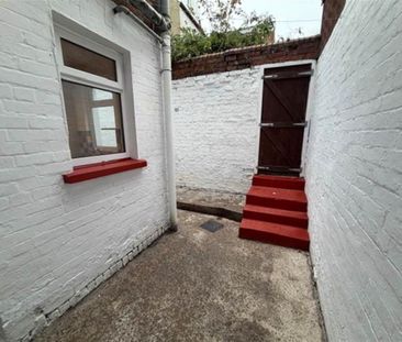 18 Ridgeway Street, Stranmillis, Belfast, BT9 5FB - Photo 1