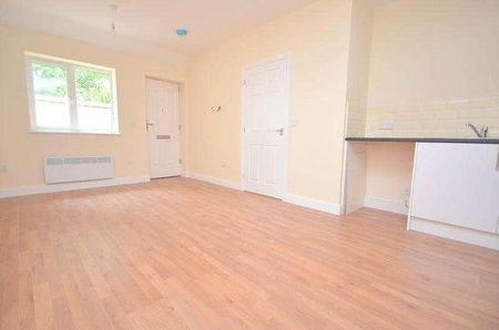 Fen Farm Mews, Fen Lane, North Ockendon, RM14 - Photo 3