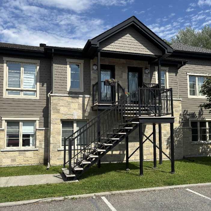 Beau 4 1/2 - Saint-Hyacinthe (Douville) - Disponible octobre ou novembre 2026 - Photo 1