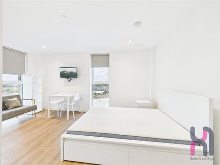 Studio to rent - Photo 3