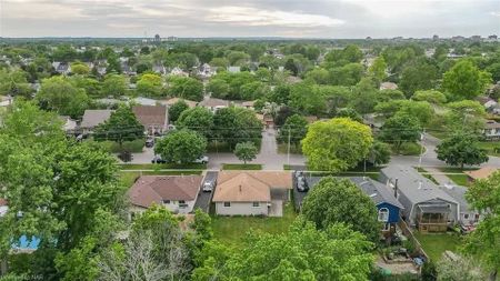 For Lease - 35 Carriage Road Unit# Upper, St. Catharines, Ontario - Photo 3