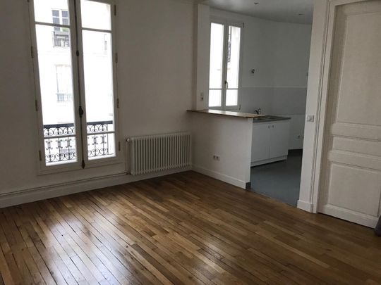 location Appartement T2 DE 53.1m² À PARIS - Photo 1