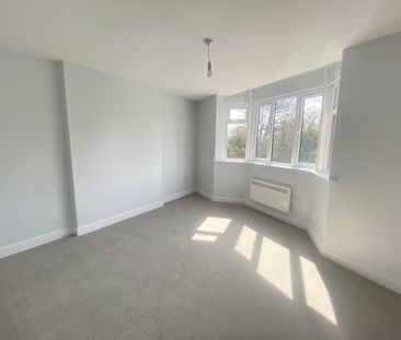 Bitterne Road, Southampton - Photo 6