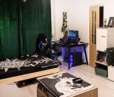 Ponúkame na prenájom 1 izbový byt na Sládkovičovej ul. - Fotografia 2