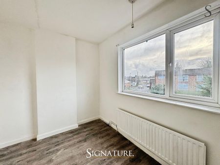 3 bedroom terraced house to rent - Photo 4