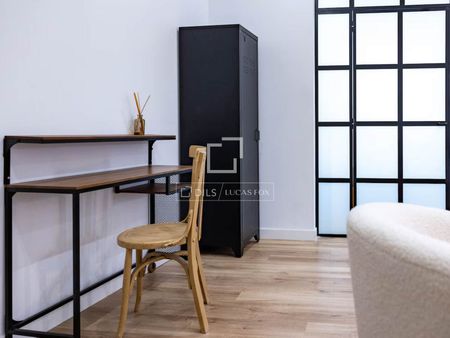2 Bedroom apartment for rent in Cortes / Huertas, Madrid - Photo 4