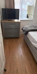 Room in a Shared House, Foxley Road, CR7 - Photo 3
