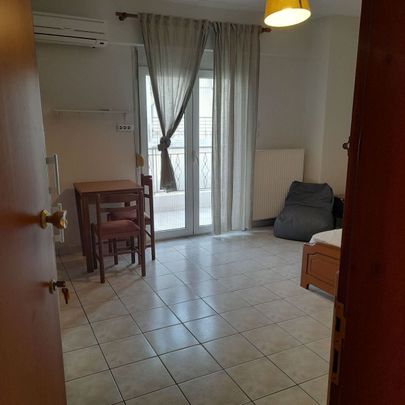 Studio/Γκαρσονιέρα για ενοικίαση Αμπελόκηποι (Λάρισα) - Φωτογραφία 1