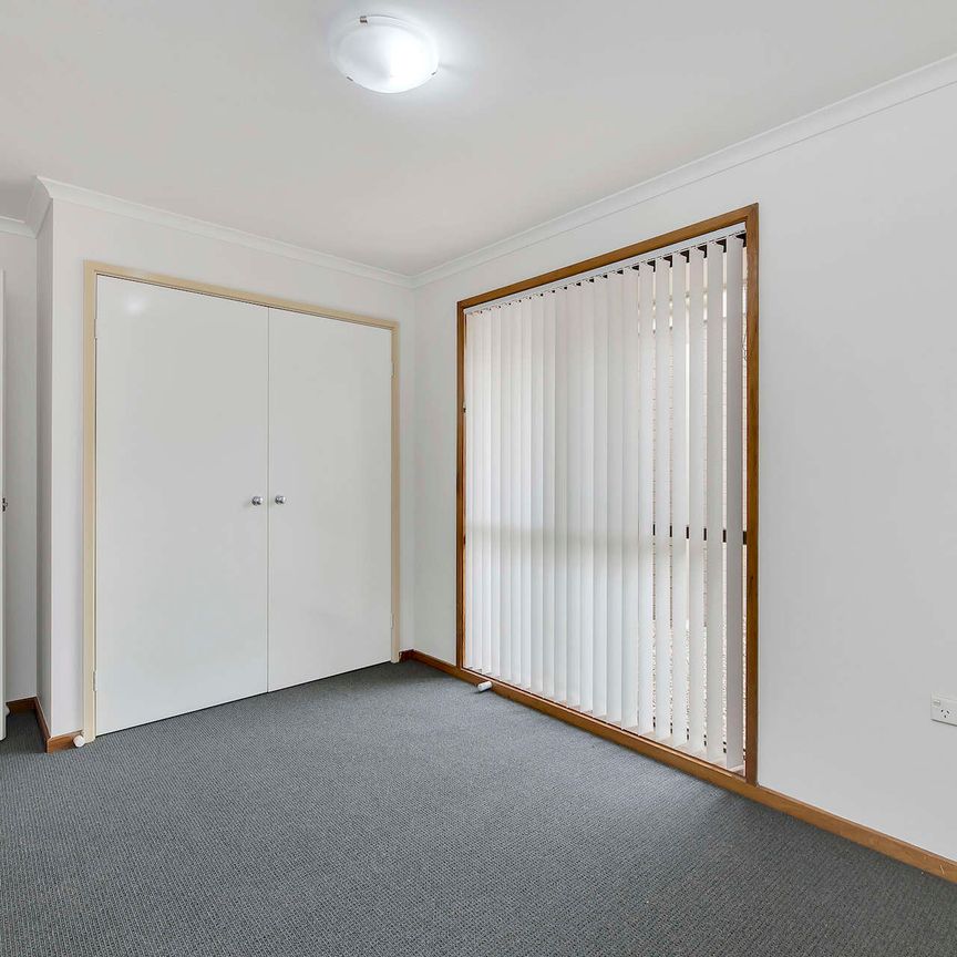 Three bedroom home in great location - Photo 1