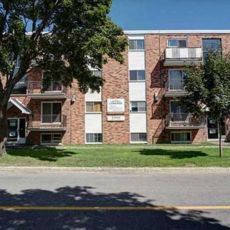 Cession de bail - 5 1/2 à 1119$/mois tout inclus dans Neufchâtel - Photo 3