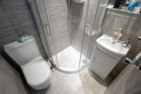 7 bedroom house to rent - Photo 4