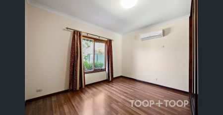 THREE BEDROOM FAMILY HAVEN - Photo 2