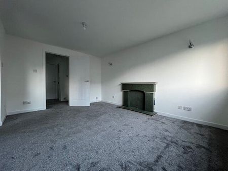 Marine Court, Inverkip - Photo 3