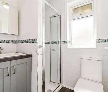 North Road, Selsey, PO20 - Photo 1