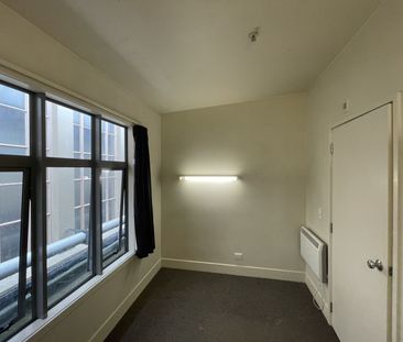 A one bedroom available in CBD - Photo 4