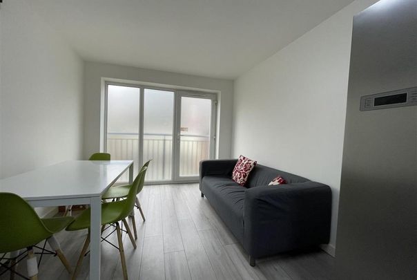3 bedroom flat to rent - Photo 1