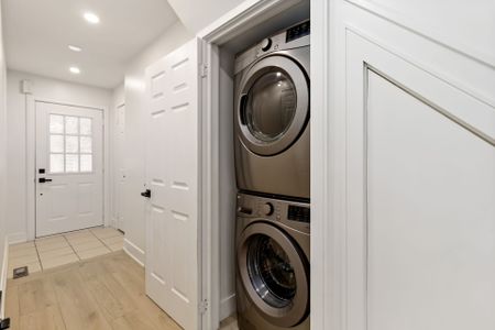 For Lease - 4268 Goldenrod Crescent Unit# Upper, Mississauga, Ontario - Photo 5