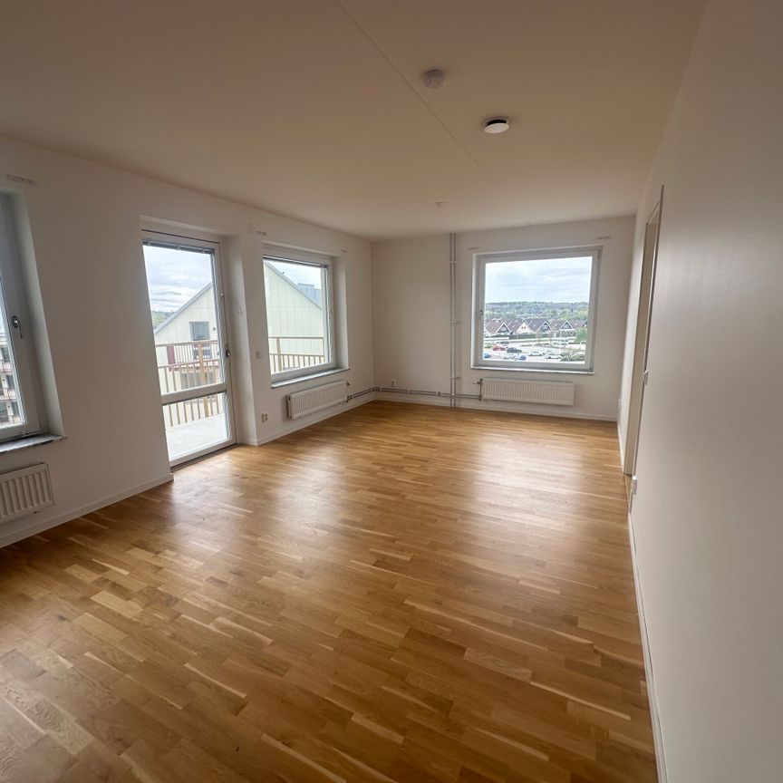 Bäckby Torgg. 22-2rok(lgh 1142) - Foto 1