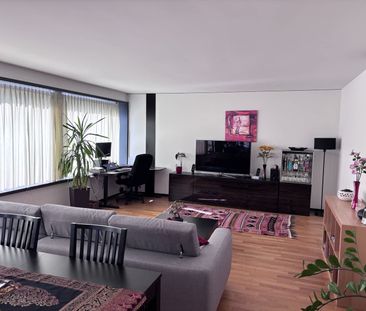 2.5 Zimmer, 87 m², 4. Stock - Photo 2