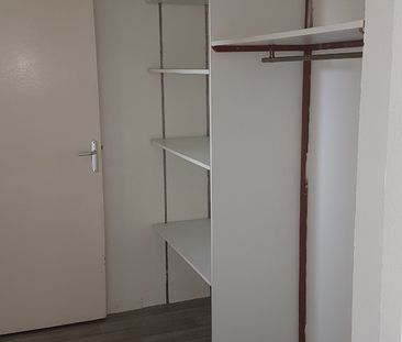 Location Appartement 1 pièce 28m² LILLE 59000 - Photo 5