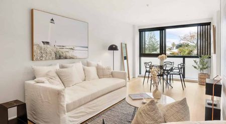Pet Friendly In Point Chevalier - Photo 2