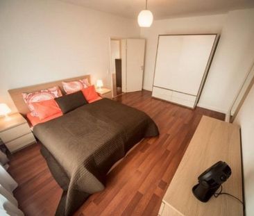 Pronájem bytu 2+1 • 80 m² bez realitkyHohenzollernring 42 Köln Inne... - Photo 5