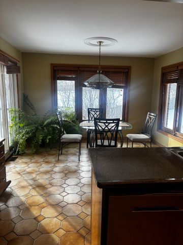 For Lease - 4261 Capilano Court, Mississauga, Ontario - Photo 5