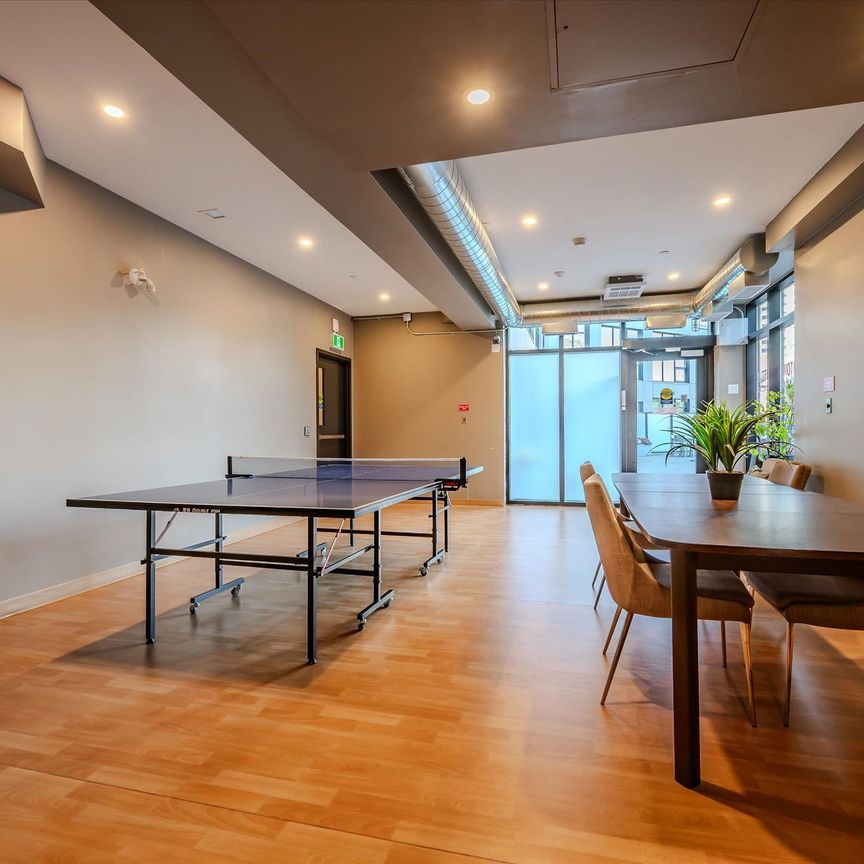For Lease - 690 King Street Unit# 202, Waterloo, Ontario - Photo 1