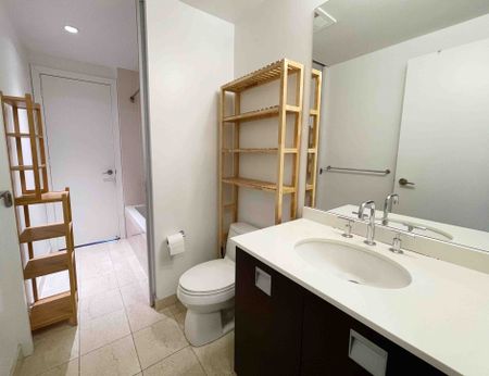 For Lease - 33 Charles Street Unit# 1109, Toronto, Ontario - Photo 5