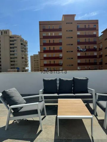 Alquiler de ático en Calle Benalmádena - Photo 5