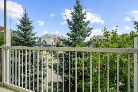For Lease - 258 Meadowbreeze Drive, Kanata, Ontario - Photo 4