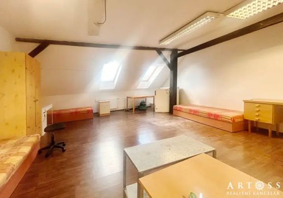 (P07-4) Pronájem samostatný zařízený pokoj, 33 m - Photo 1