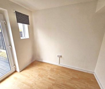 3 bedroom house to rent - Photo 2