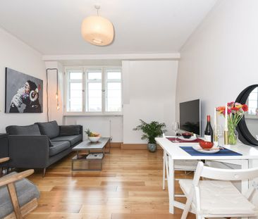 1 Bed Flat, Old Brompton Road, SW5 - Photo 2