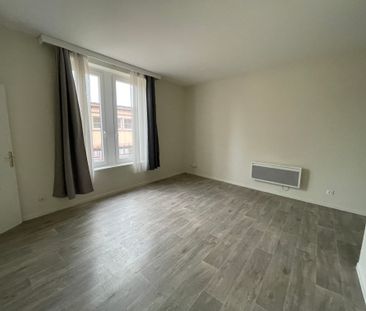 Location Appartement 2 pièces 40m² - Photo 2